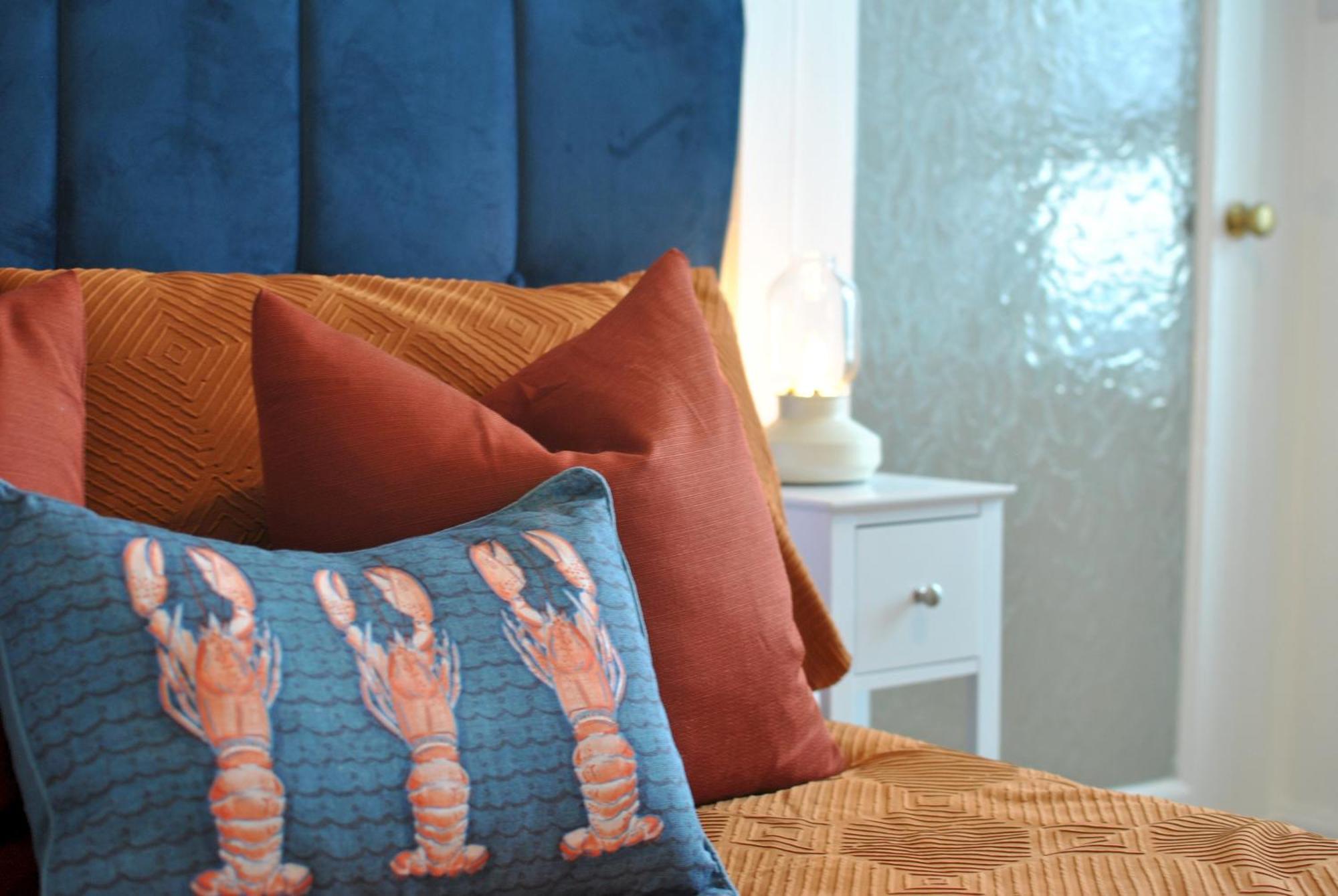شقة Harbour Haven- Idyllic Coastal Retreat أنستراذار المظهر الخارجي الصورة